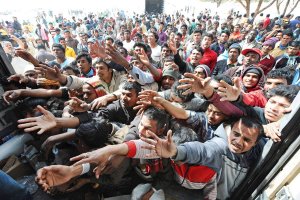 TUNIS : AVERTISSEMENT SANGLANT POUR LA FRANCE.